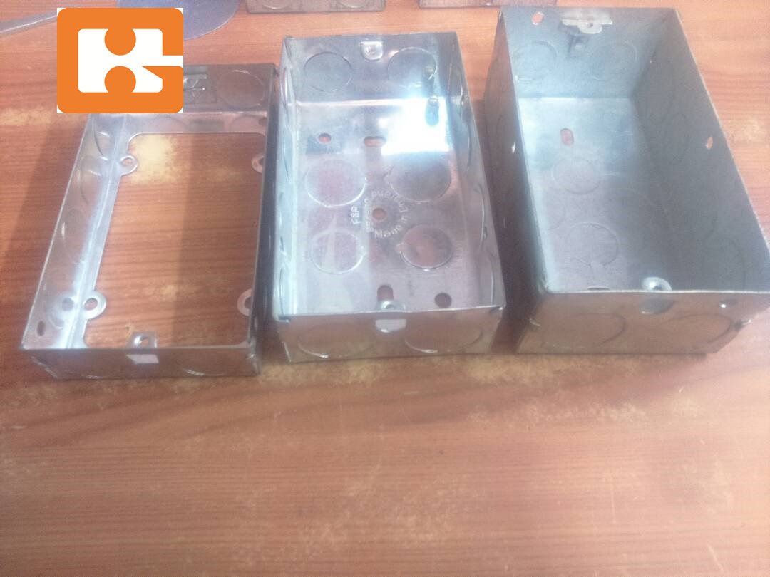 metal junction box stamping tooling